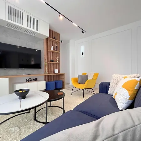 Apartmán The First House