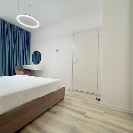 The First House Apartmán